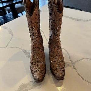 Corral cowboy boots